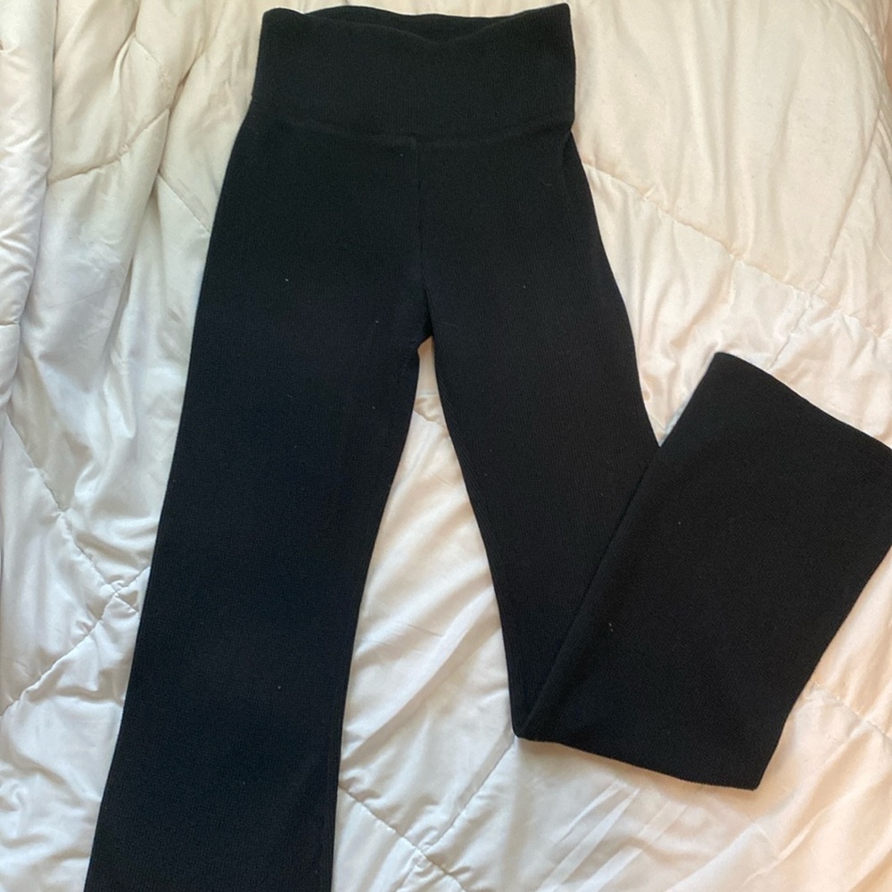 Hollister Ultra High-rise cotton flared leggings